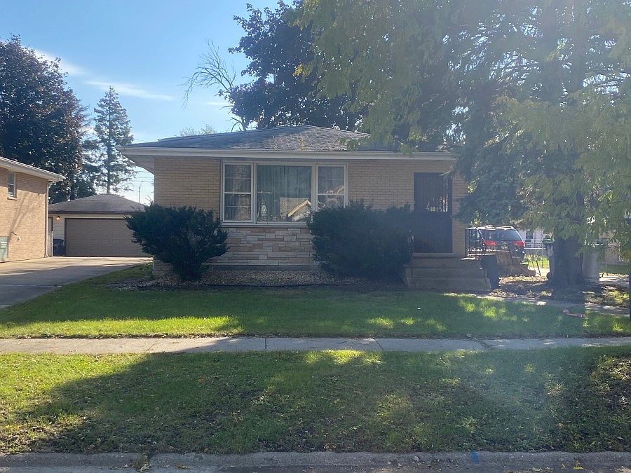 1st image of 6229 W 92nd Pl