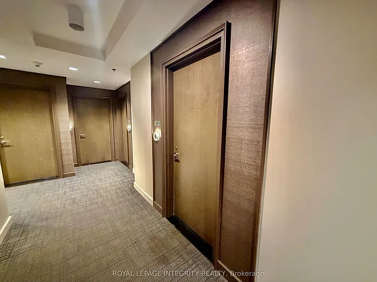 88 Richmond Rd #603 — Photo 7