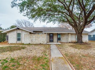 13012 Rosser Rd, Farmers Branch, TX 75244
