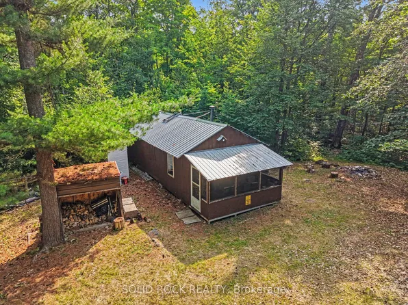 3498 Darling Rd N, Lanark Highlands, ON K0A 1P0