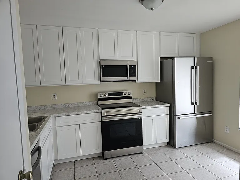 3172 Owassa Ct — Photo 2