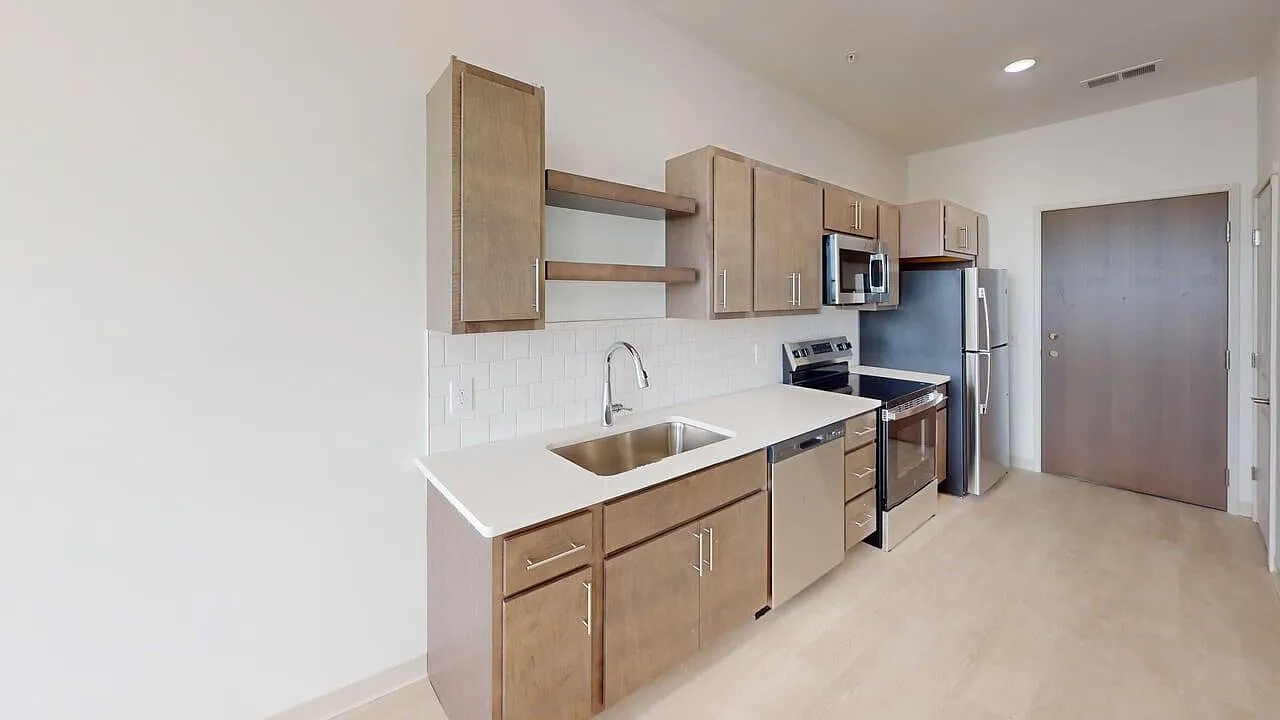 Winsor Place — Photo 1