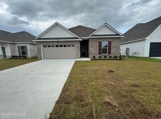 110 Star Ln, Broussard, LA 70518