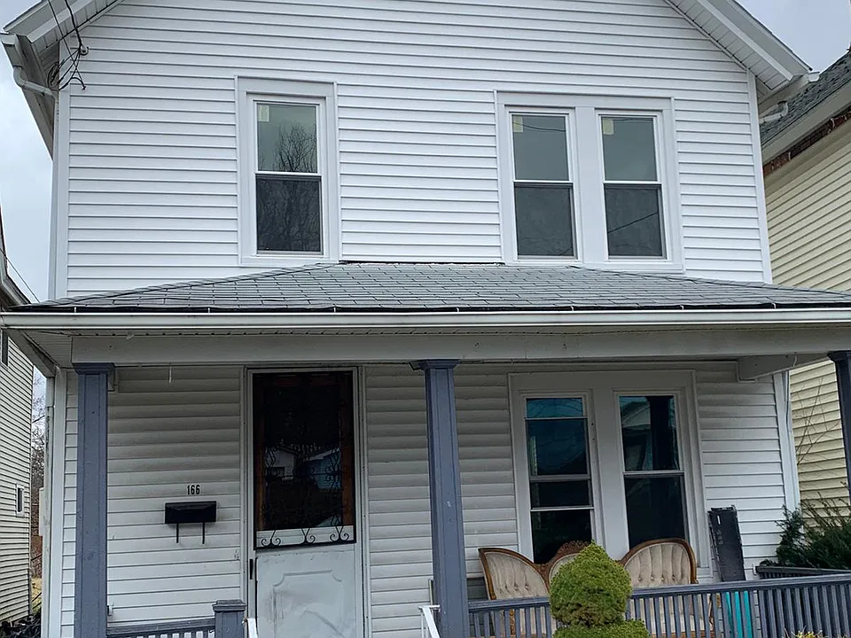 166 W Parker St