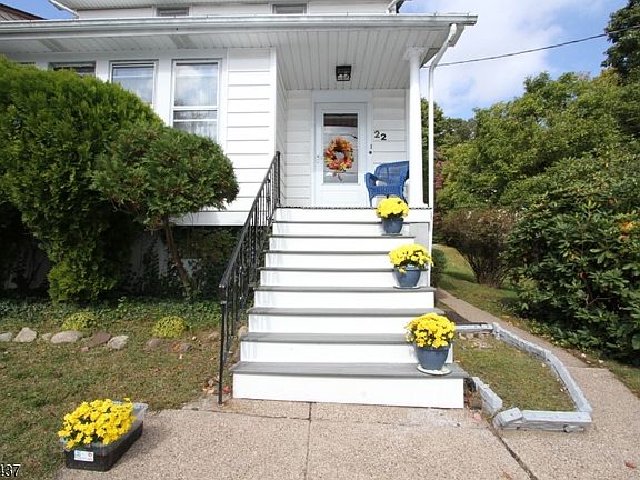 2nd image of 22 Braen Ave