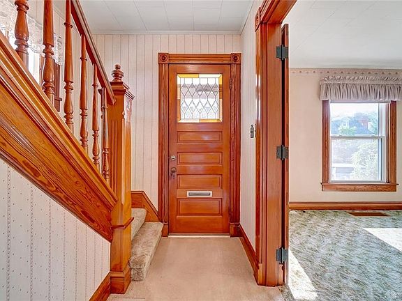 5th image of 408 Lincoln Ave