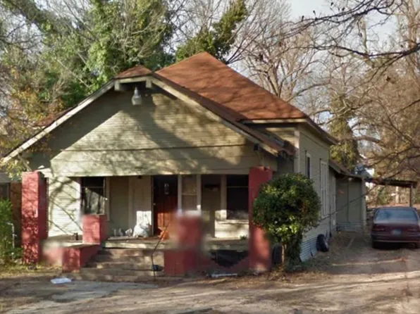 1518 W 10th St, Texarkana, TX 75501