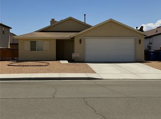 11801 Harwood Rd, Victorville, CA 92392