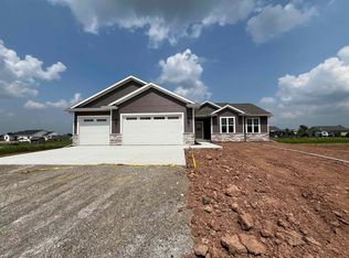 5298 Cornhusk Ln, Omro, WI 54963