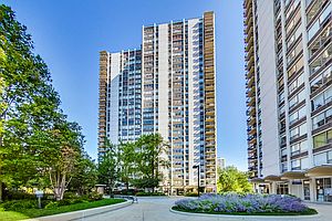 1st image of 1360 N Sandburg Ter APT 1505C