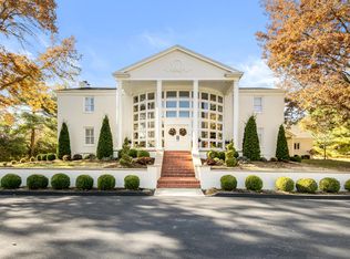 3015 S White Oak Dr, Springfield, MO 65809