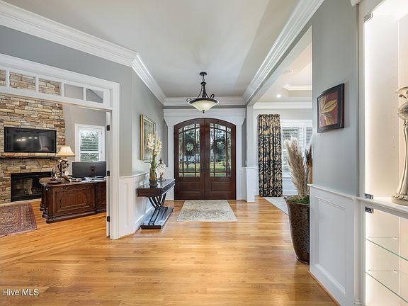 5th image of 4010 Wyndmere Drive