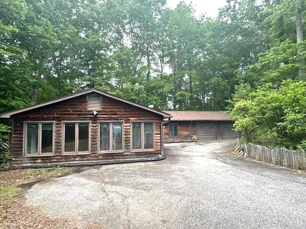 7319 Abram Penn Hwy, Patrick Springs, VA 24133