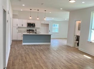 411 Michigan Ave, Port Allen, LA 70767