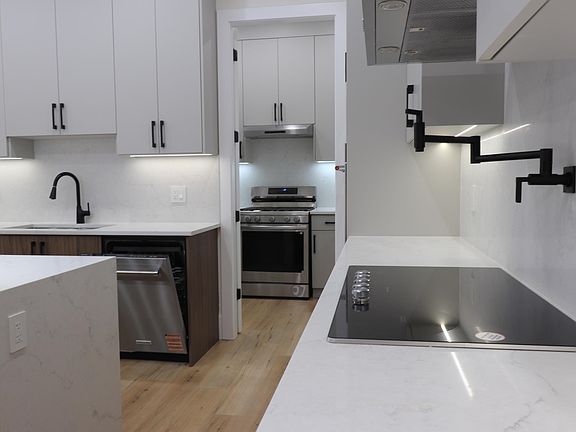 4th image of 7080 192a St