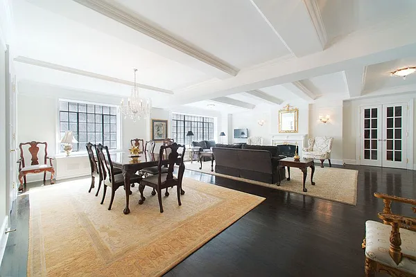 Sold by Ann Weintraub, Ltd. | media 1