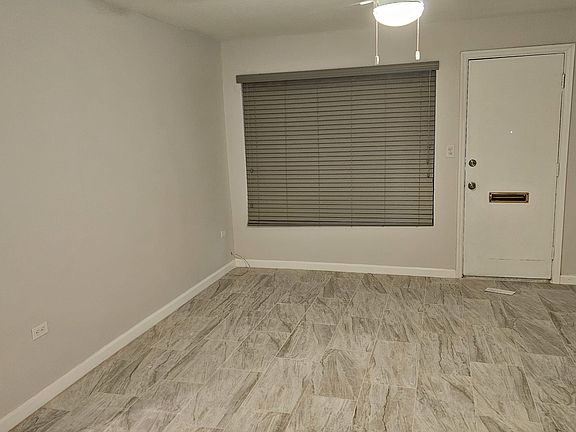 5th image of 1901 NE 2nd St #1