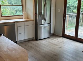 42 White St, Weymouth, MA 02190