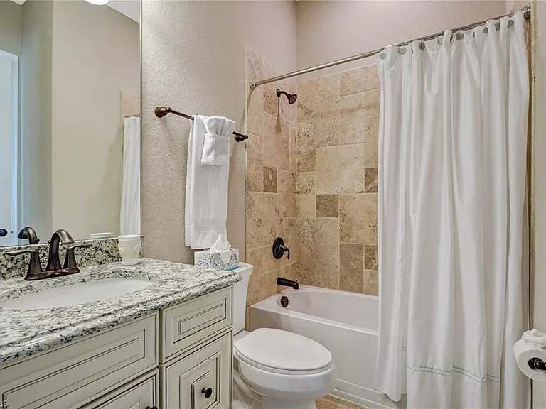 9902 Corso Bello Dr — Photo 34
