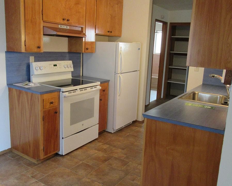2nd image of 4326 Francis Ave N APT 6