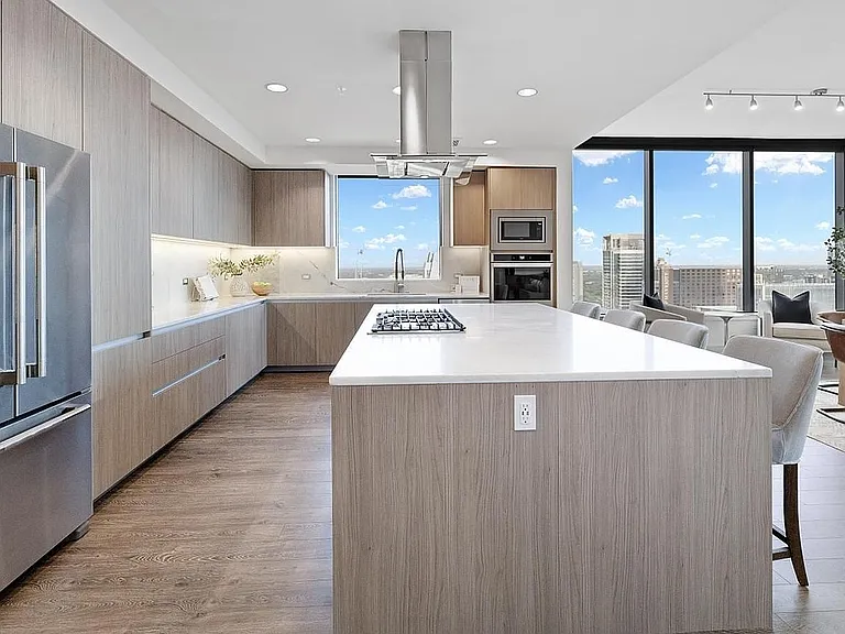 Penthouse-living