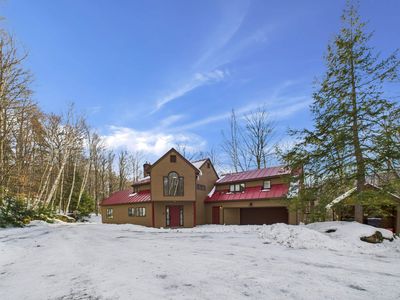 65 Roaring Brook Road, Killington, VT, 05751