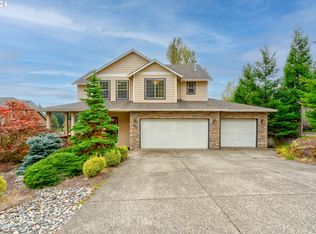 680 N R St, Washougal, WA 98671