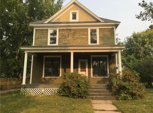 510 12th St SE, Menomonie, WI 54751
