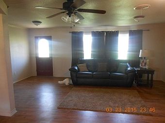 4th image of 801 E Reynosa Ave