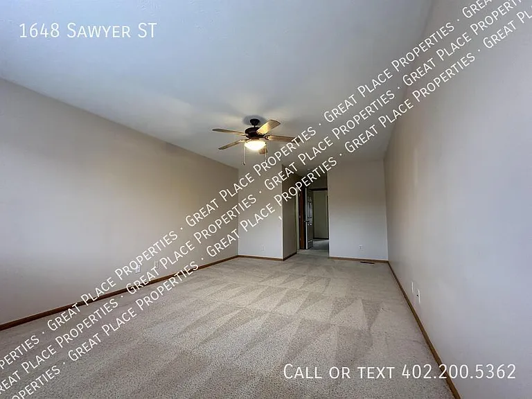 1648 Sawyer St — Photo 19