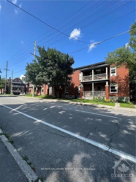 3 bed, $2,595 — Photo 3