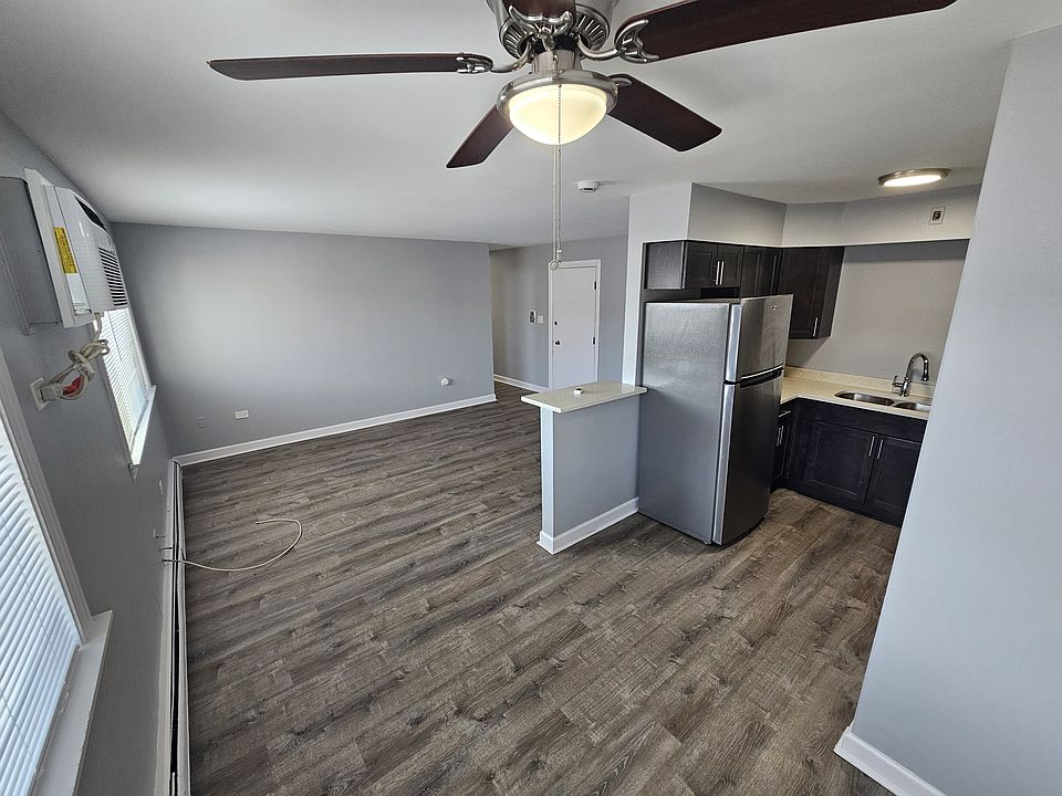 1st image of 2140 Kenilworth Ave Unit 201
