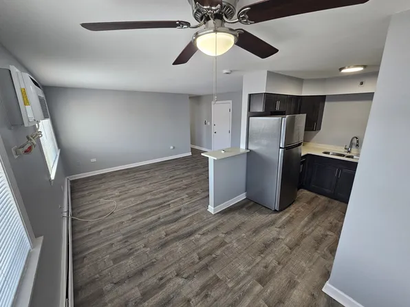 2140 Kenilworth Ave Unit 201, Berwyn, IL 60402