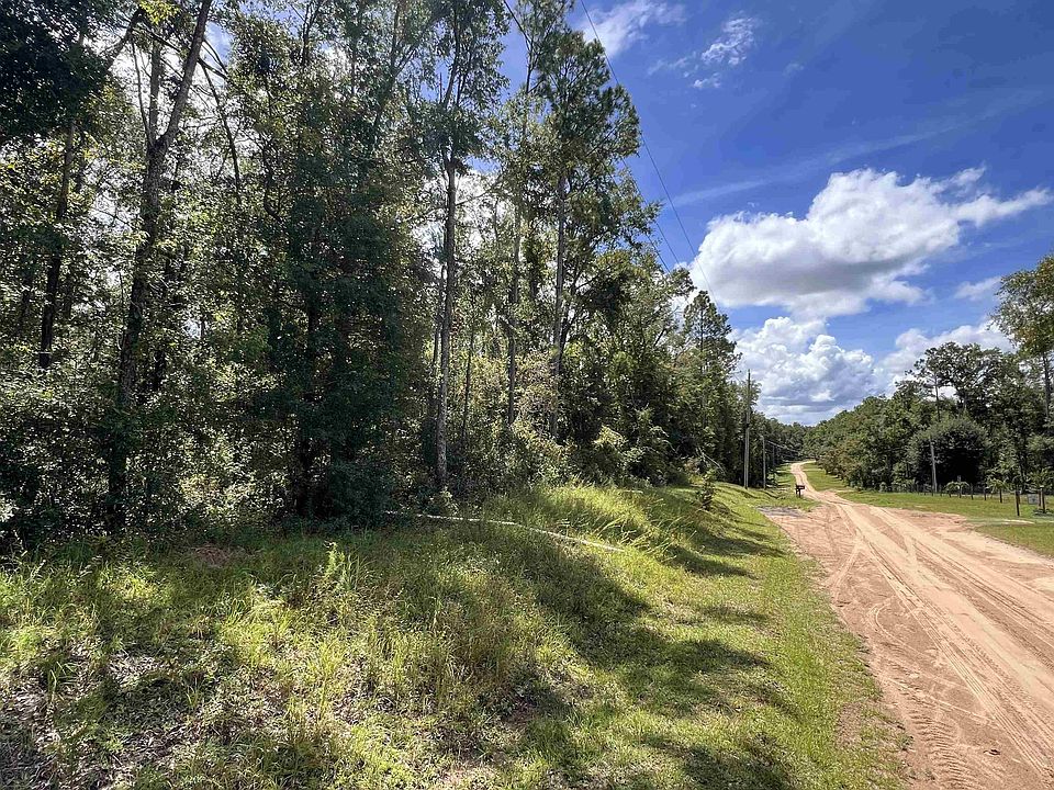 1st image of Nixon Way