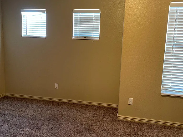 3155 S Hidden Valley Dr — Photo 15