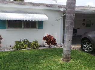 2217 Orange Blossom Ln, Bradenton, FL 34207