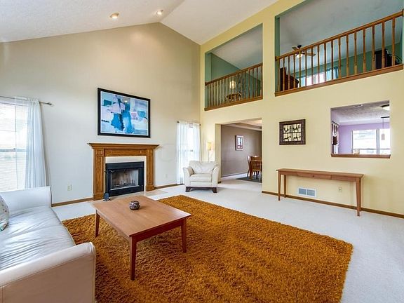 Two Stury Family Room