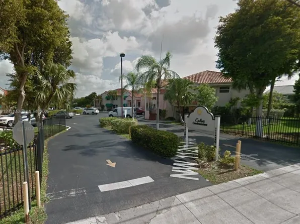 11201 NW 7th St APT 204, Sweetwater, FL 33172