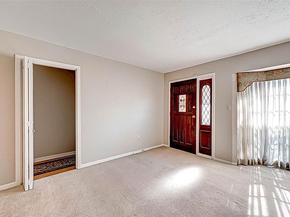 3rd image of 10410 Eddystone Dr