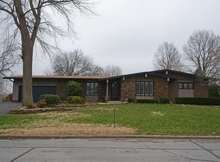 2830 S Marlan Ave, Springfield, MO 65804