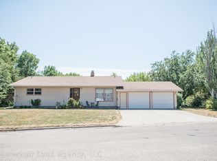 310 W 9th St, Miller, SD 57362