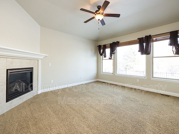 3rd image of 2019 Vineyard Dr