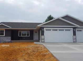 1605 Black Oak Dr, Rockland, WI 54653