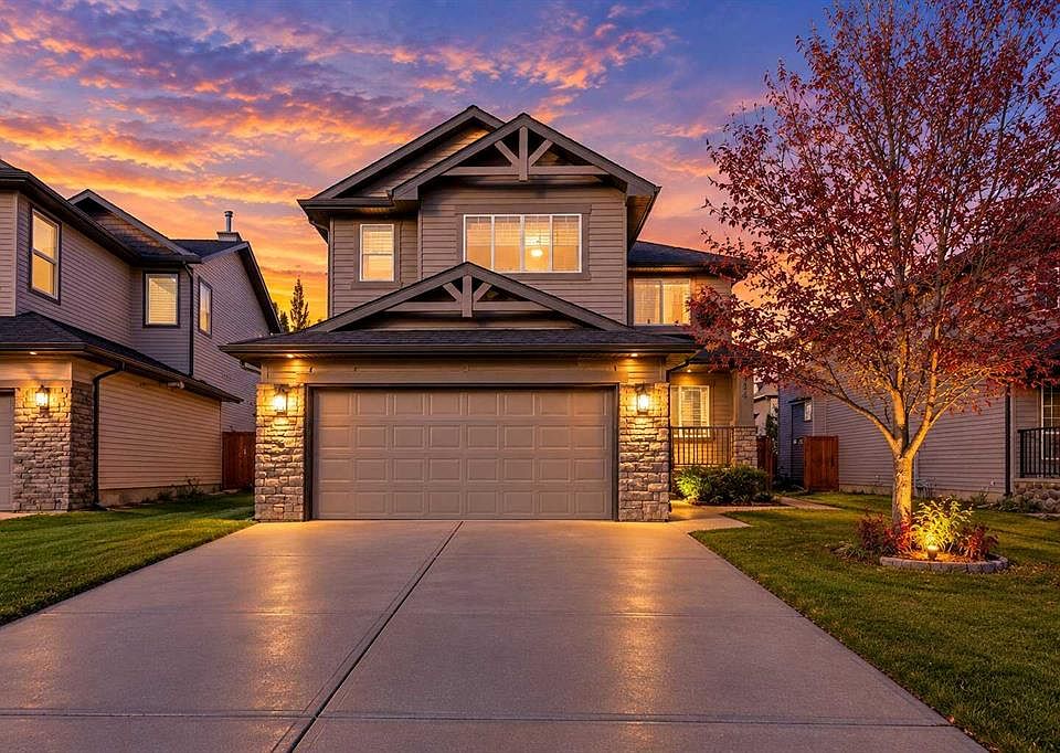 1st image of 264 S Willowmere Way