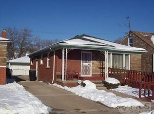 6719 Covert St, Hamtramck, MI 48212