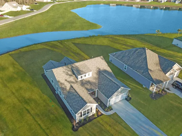 433 Canal Crossing Way, Huger, SC 29450