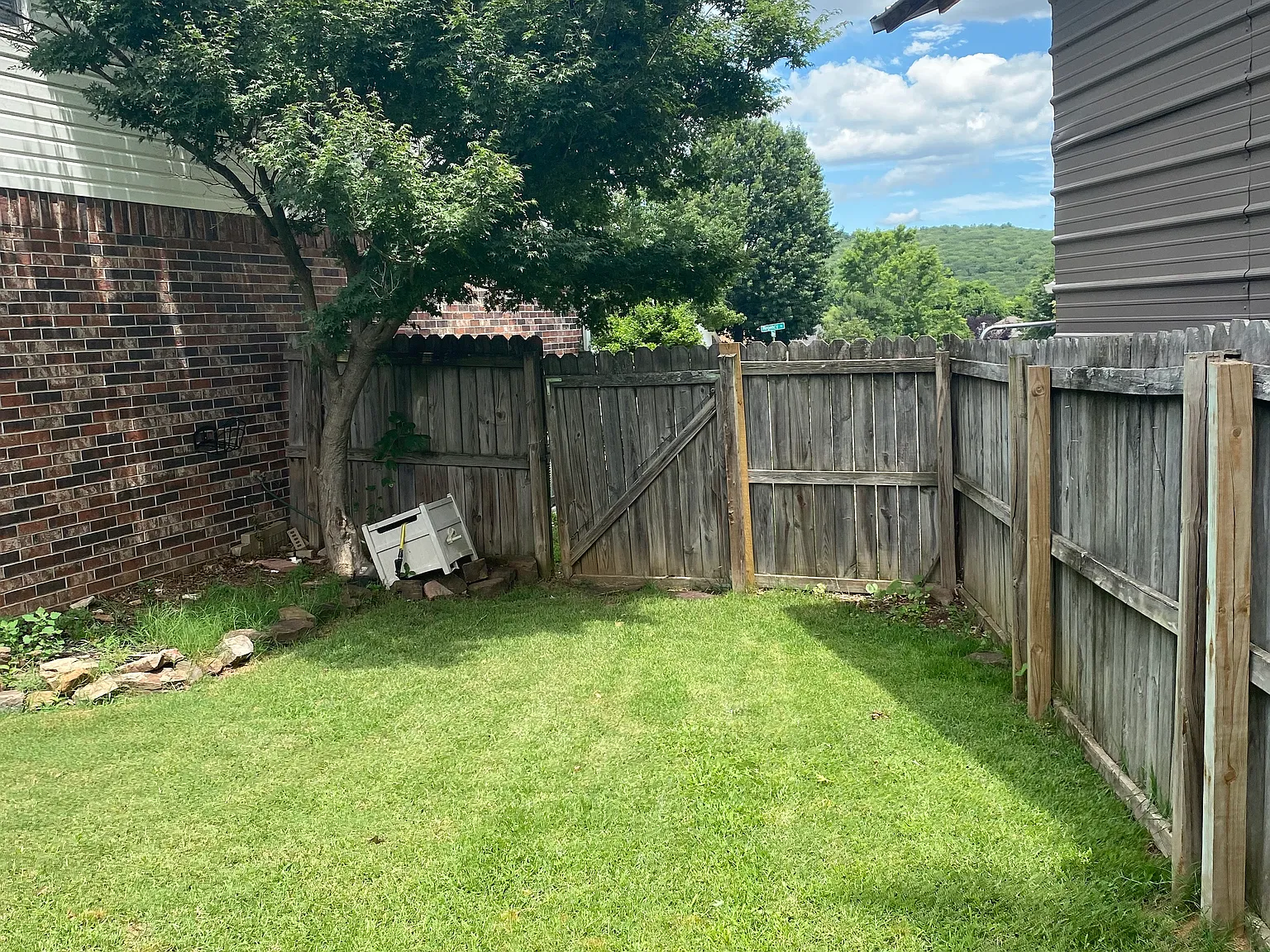 3 bed, $1,700 — Photo 4