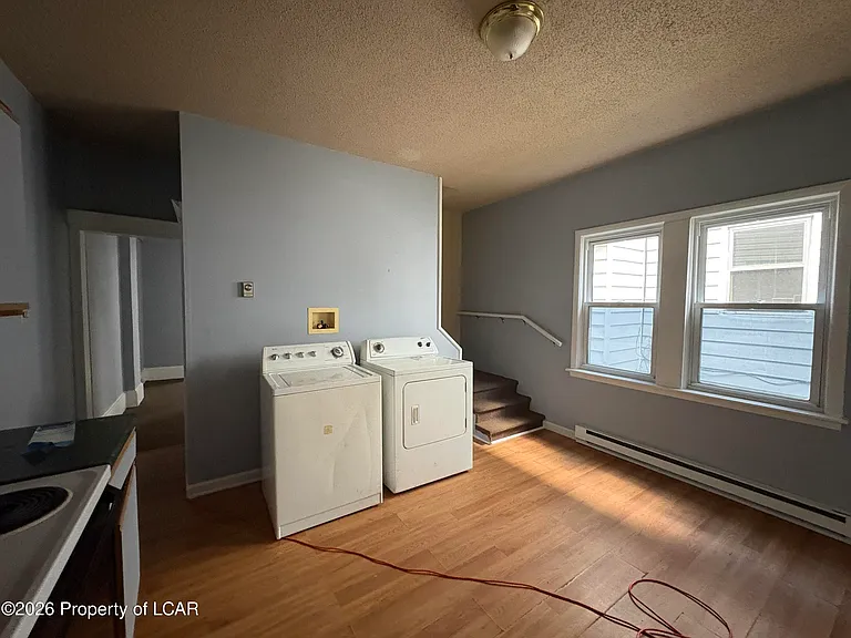 52 Diamond Ave — Photo 10