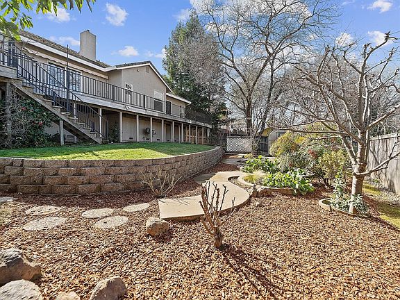 4th image of 3287 Veld Way