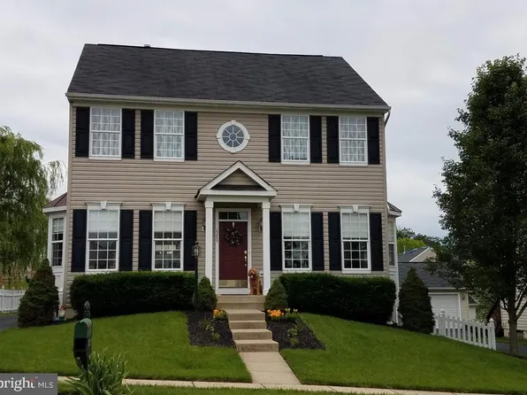 13805 Tartan Hills Pkwy, Bristow, VA 20136